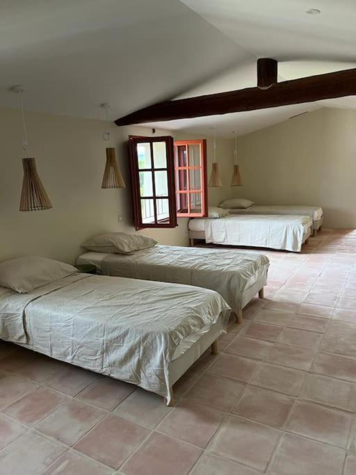 La Planette Villa เวอนาสก์ ภายนอก รูปภาพ